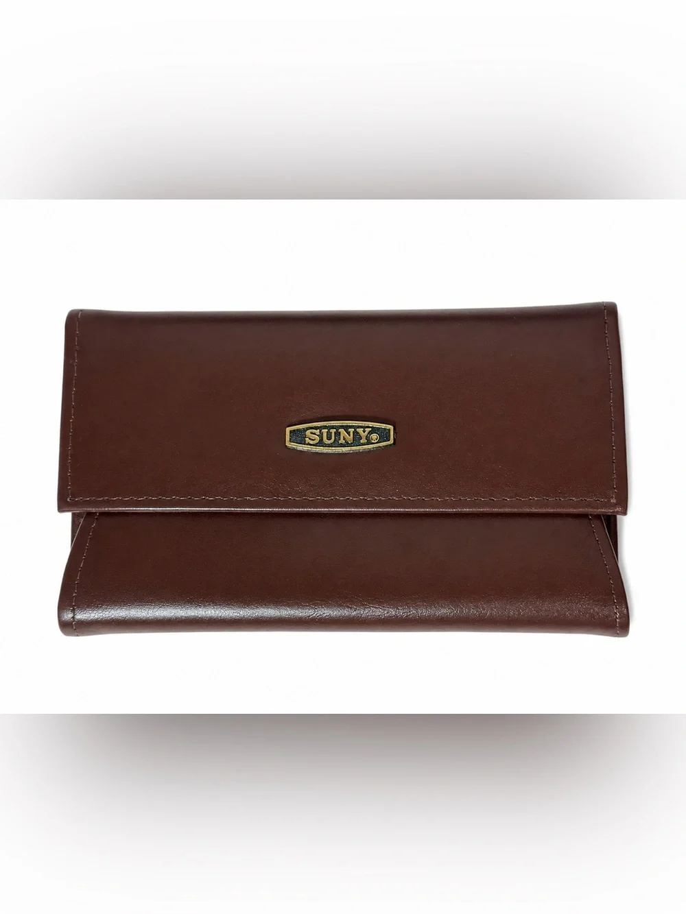 Brown SUNY Vintage-Style Wallet – Snap Closure & Zipper Pocket